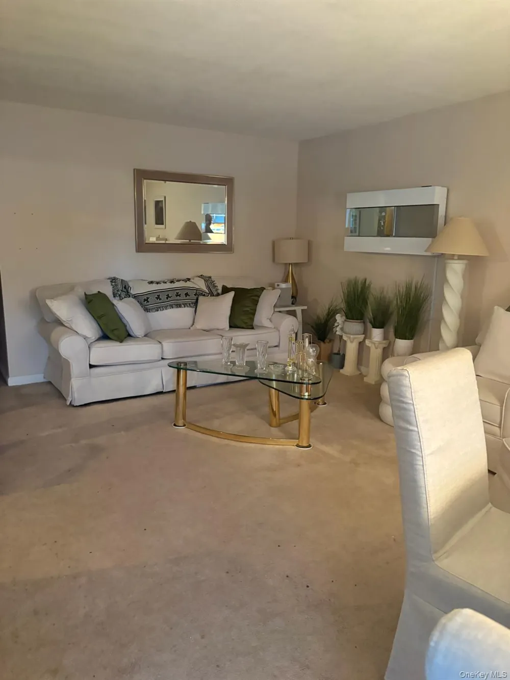 13 Manor Drive Shirley, NY 11967