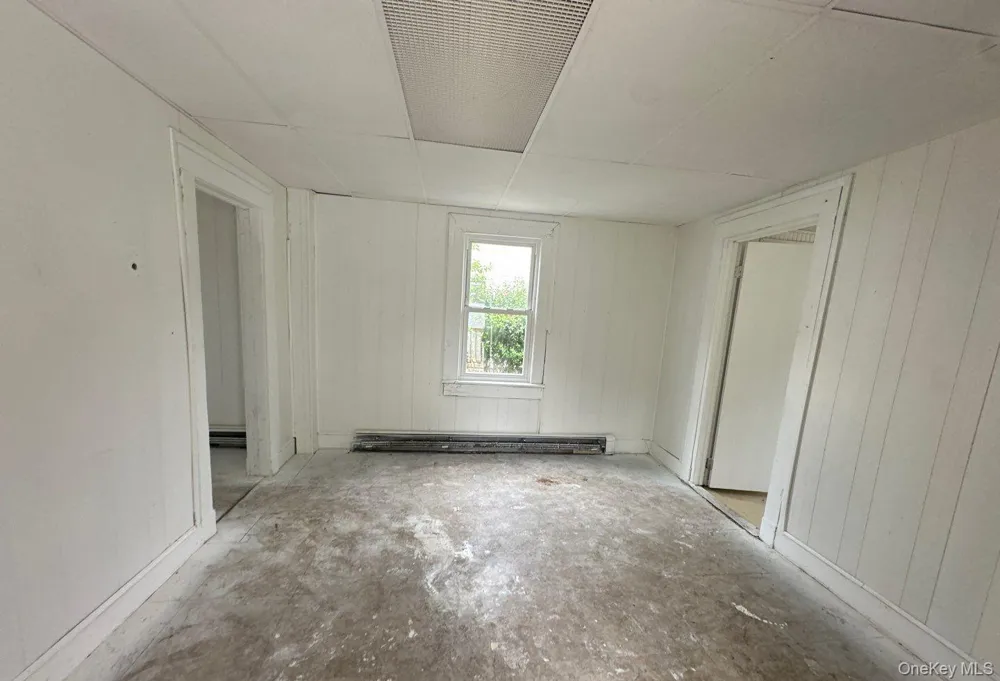 90 E 3rd Street Huntington Station, NY 11746
