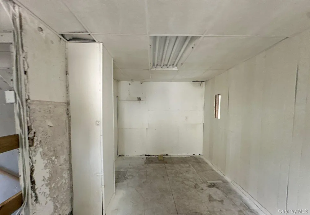 90 E 3rd Street Huntington Station, NY 11746
