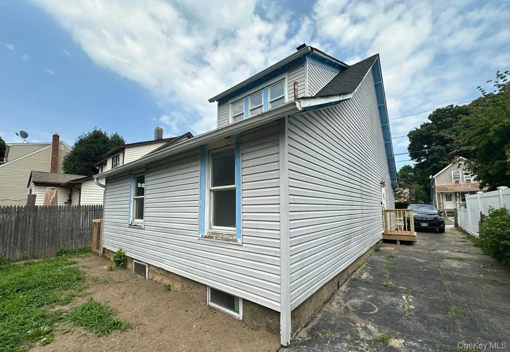 90 E 3rd Street Huntington Station, NY 11746