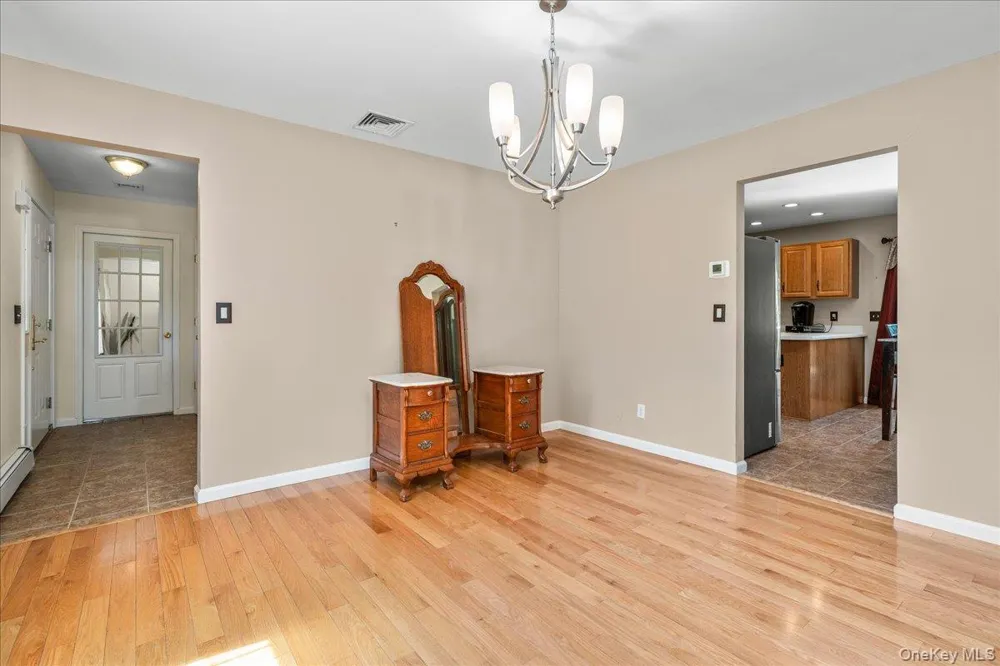 70 Orchard Crest Drive Westtown, NY 10998