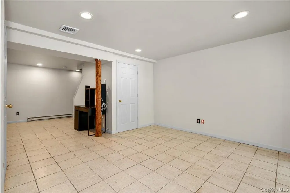 70 Orchard Crest Drive Westtown, NY 10998