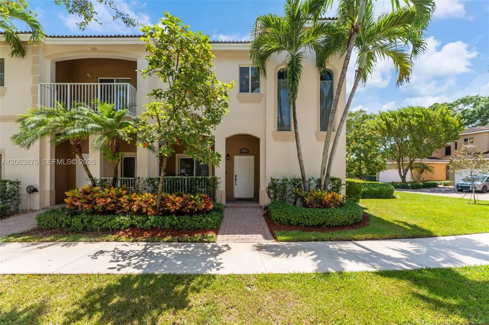 2390 SE 17th Ter Homestead, FL 33035