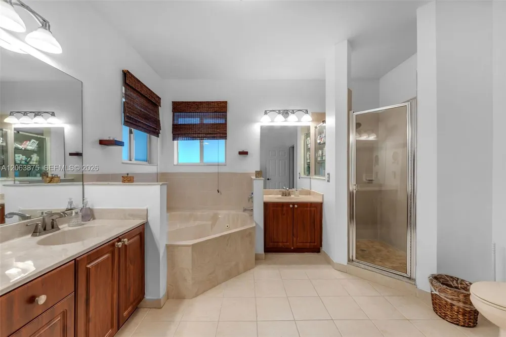2390 SE 17th Ter Homestead, FL 33035