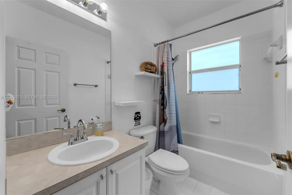 2390 SE 17th Ter Homestead, FL 33035