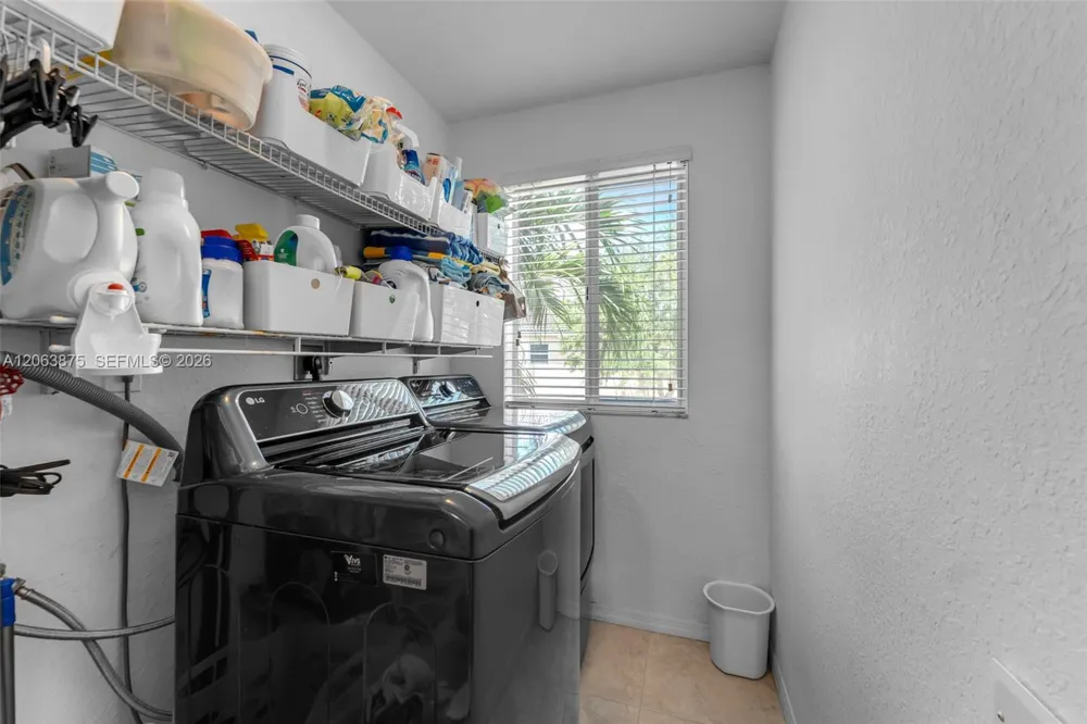2390 SE 17th Ter Homestead, FL 33035