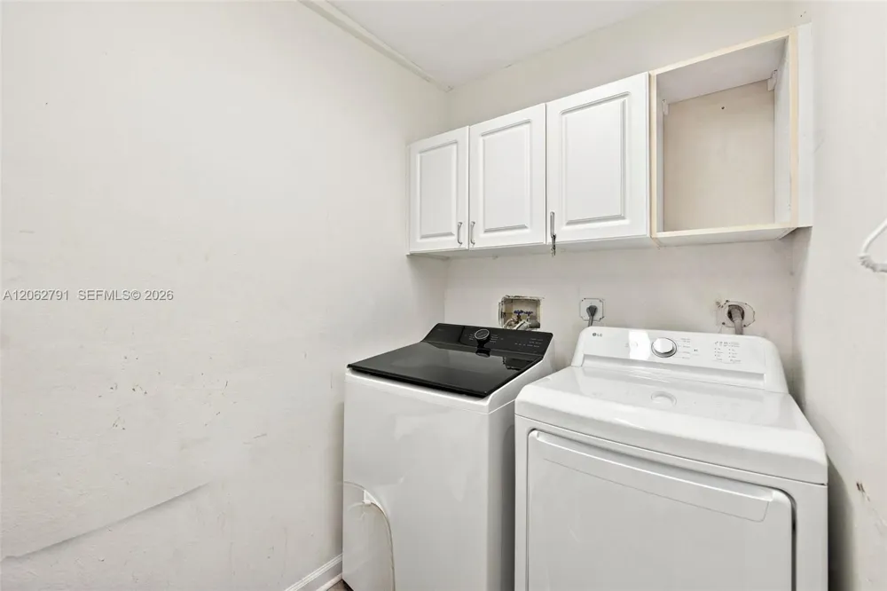 260 NE 95th St Miami Shores, FL 33138