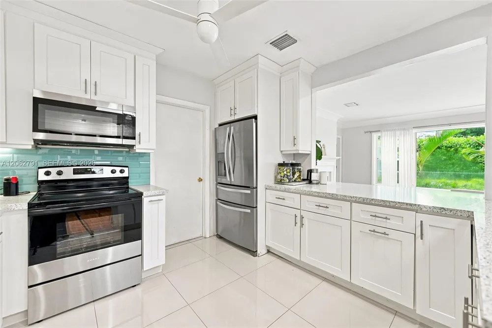260 NE 95th St Miami Shores, FL 33138