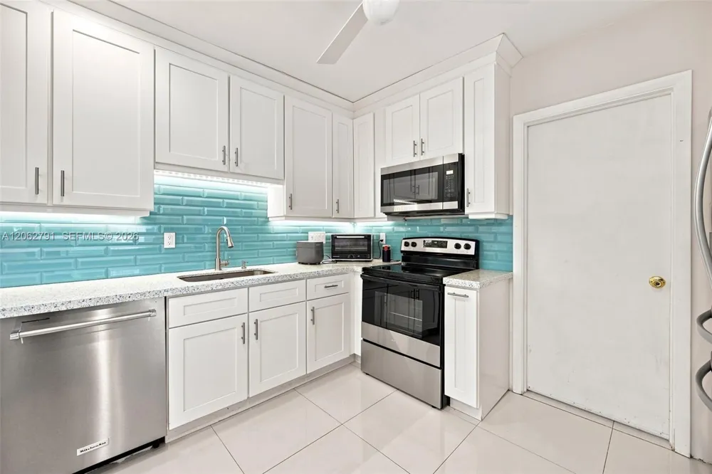 260 NE 95th St Miami Shores, FL 33138