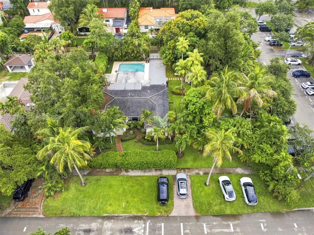 260 NE 95th St Miami Shores, FL 33138