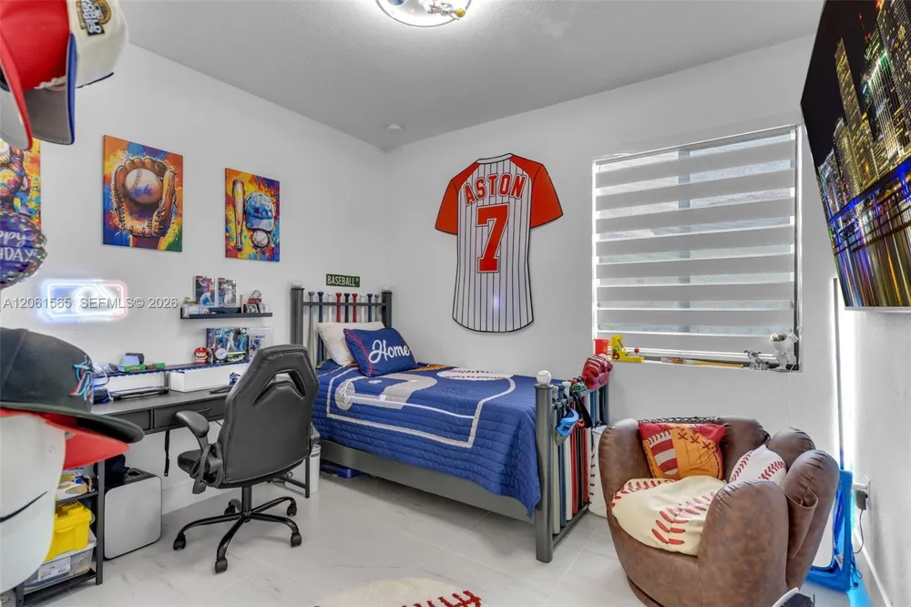 12933 SW 227th St Miami, FL 33170