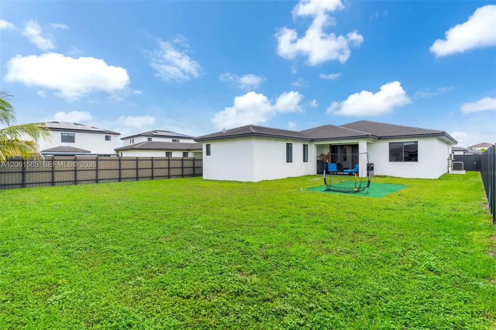 12933 SW 227th St Miami, FL 33170