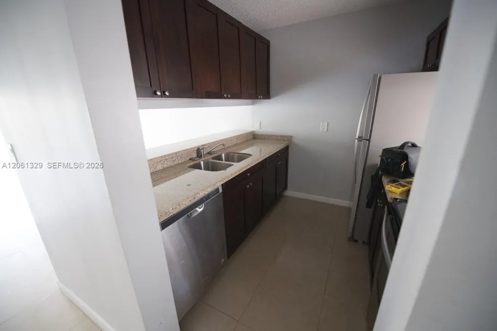 8550 Sherman Cir #303 Miramar, FL 33025