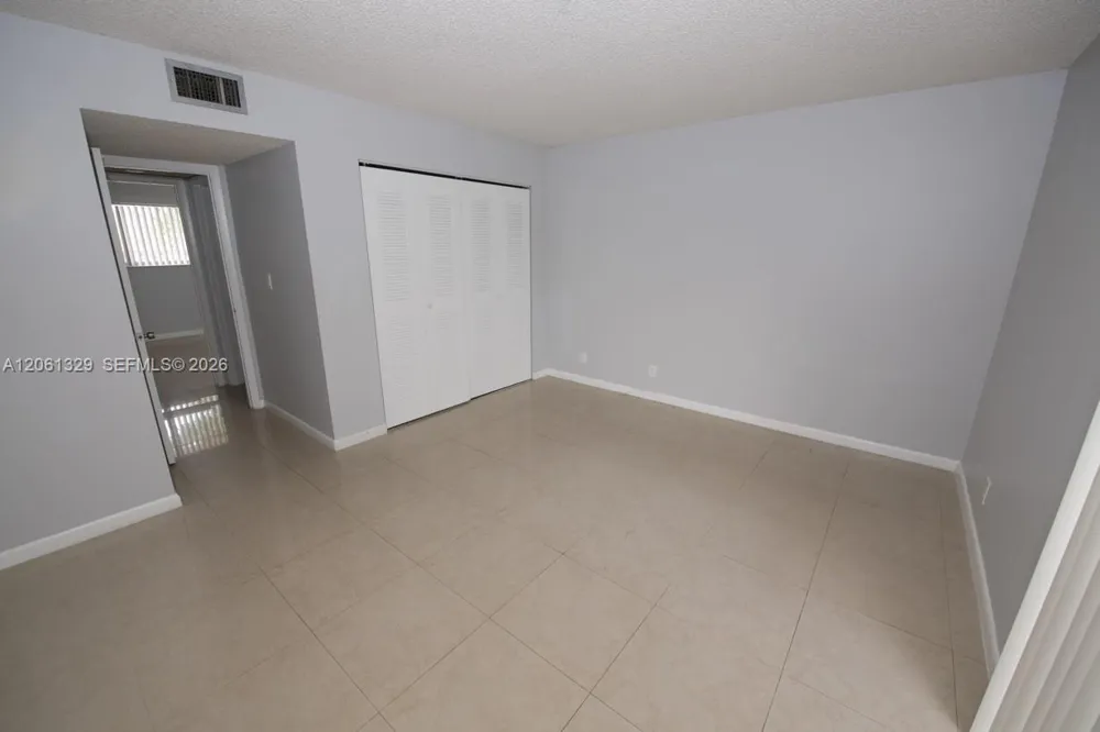 8550 Sherman Cir #303 Miramar, FL 33025