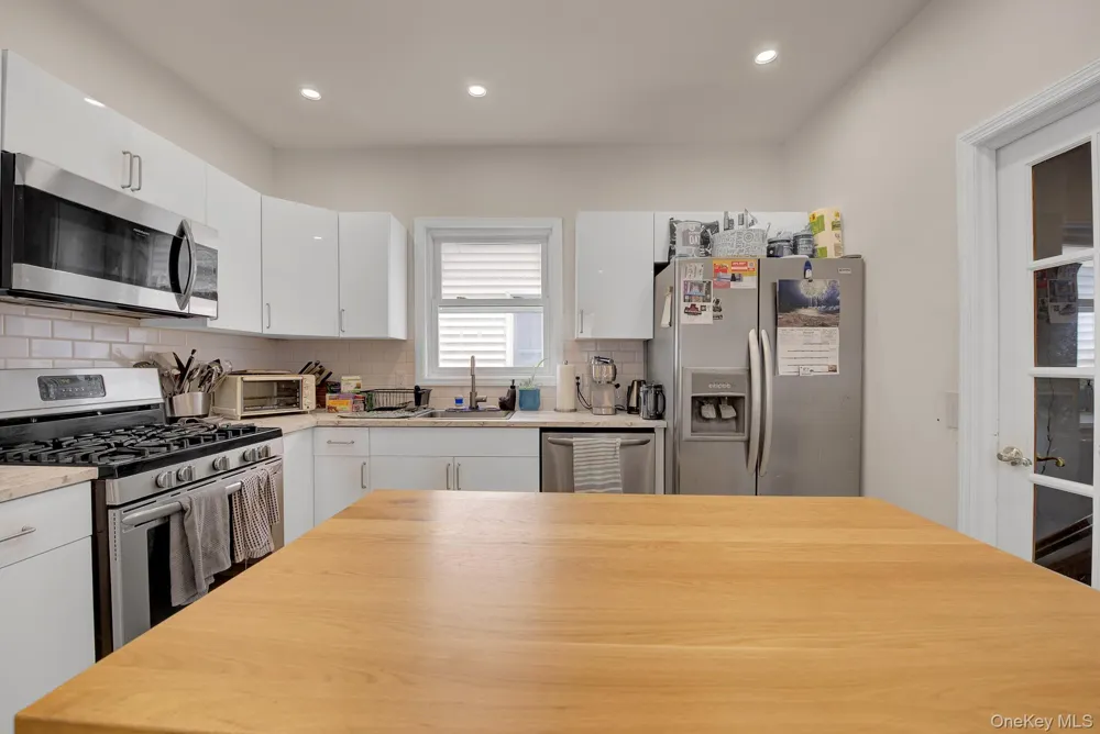 339 W Fulton Street Long Beach, NY 11561