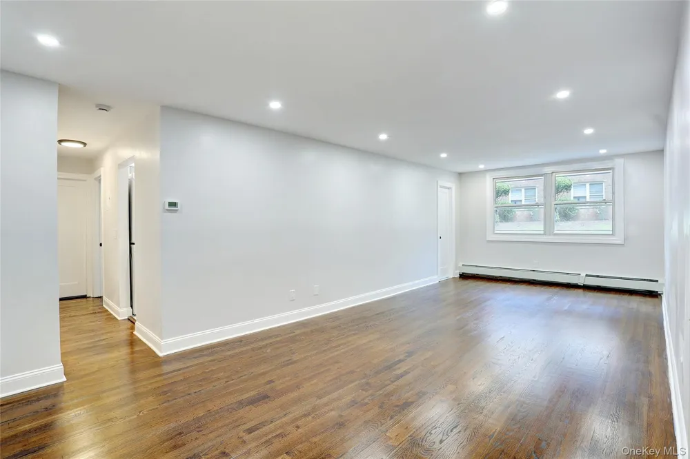 180 Kearsing Parkway #B Monsey, NY 10952