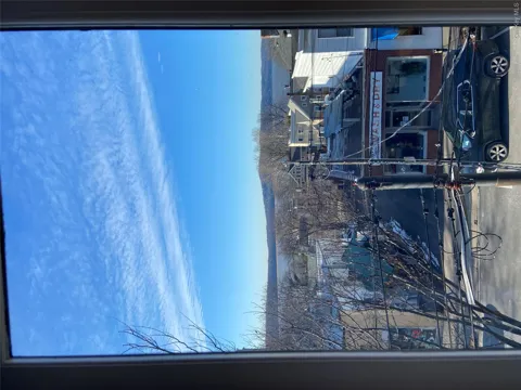 108 Main Street #3