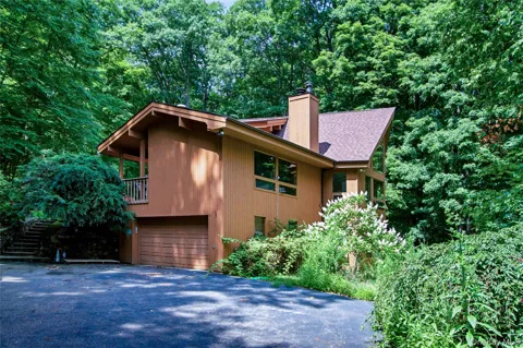69 Canopus Hill Road