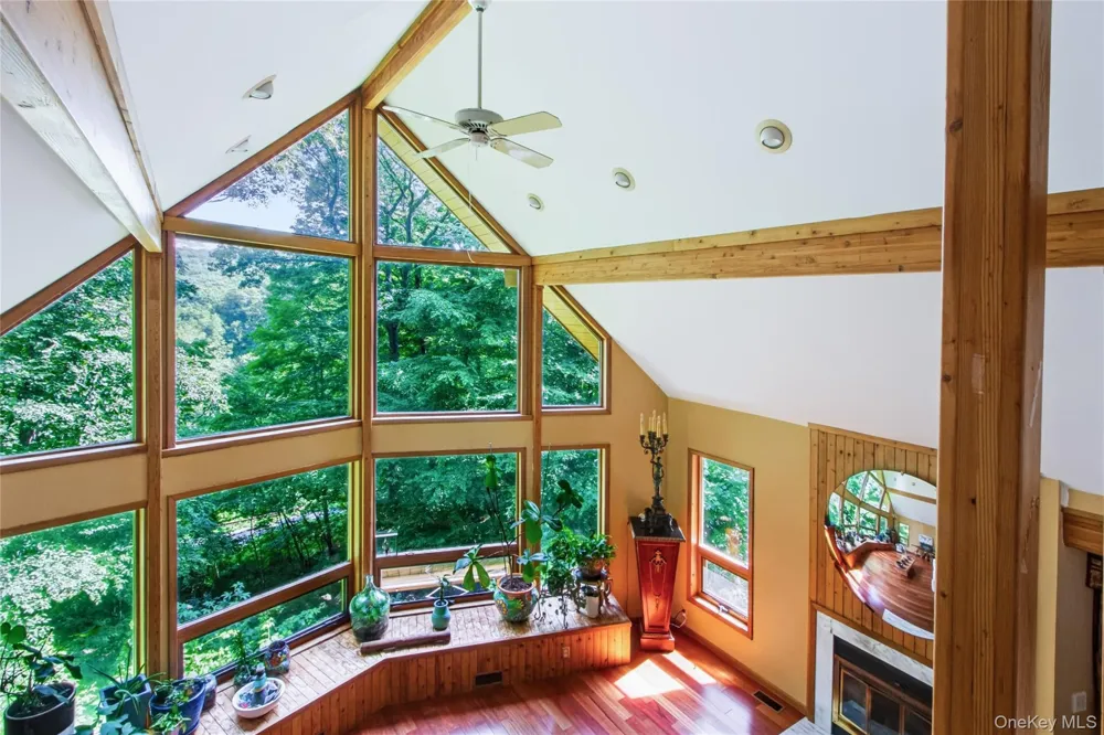 69 Canopus Hill Road Putnam Valley, NY 10579
