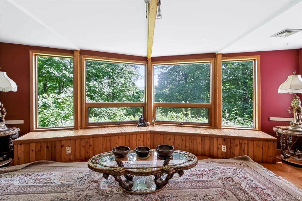 69 Canopus Hill Road Putnam Valley, NY 10579