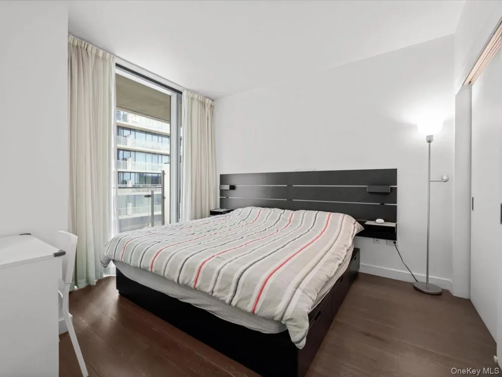 13103 40th Road #11D Flushing, NY 11354