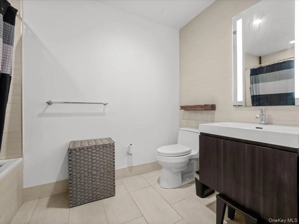 13103 40th Road #11D Flushing, NY 11354