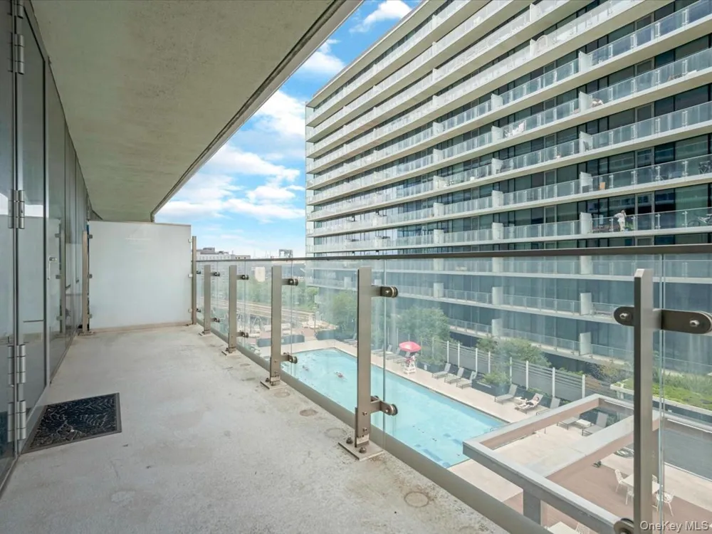 13103 40th Road #11D Flushing, NY 11354
