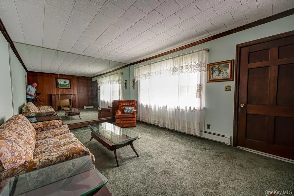 17 Eckert Street South Huntington, NY 11746