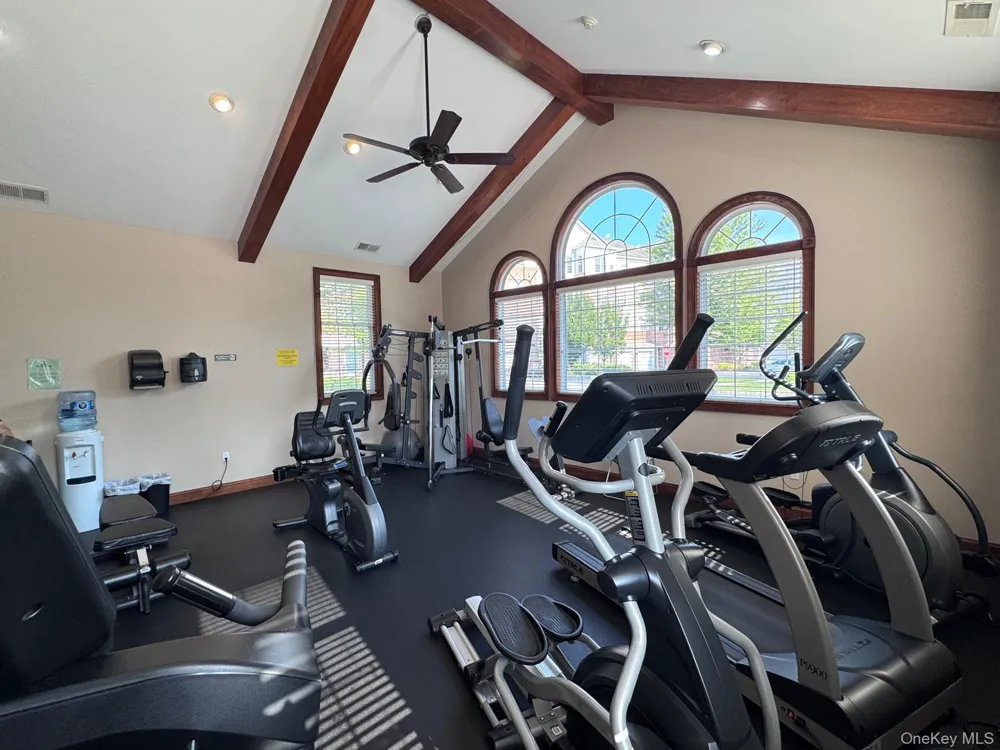 622 Regency Drive Fishkill, NY 12524