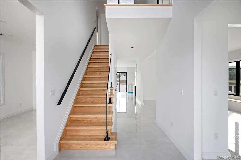 544 Arlington Road Cedarhurst, NY 11516