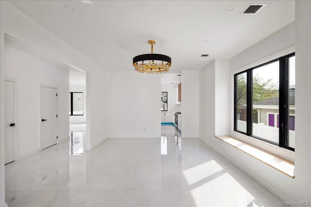 544 Arlington Road Cedarhurst, NY 11516