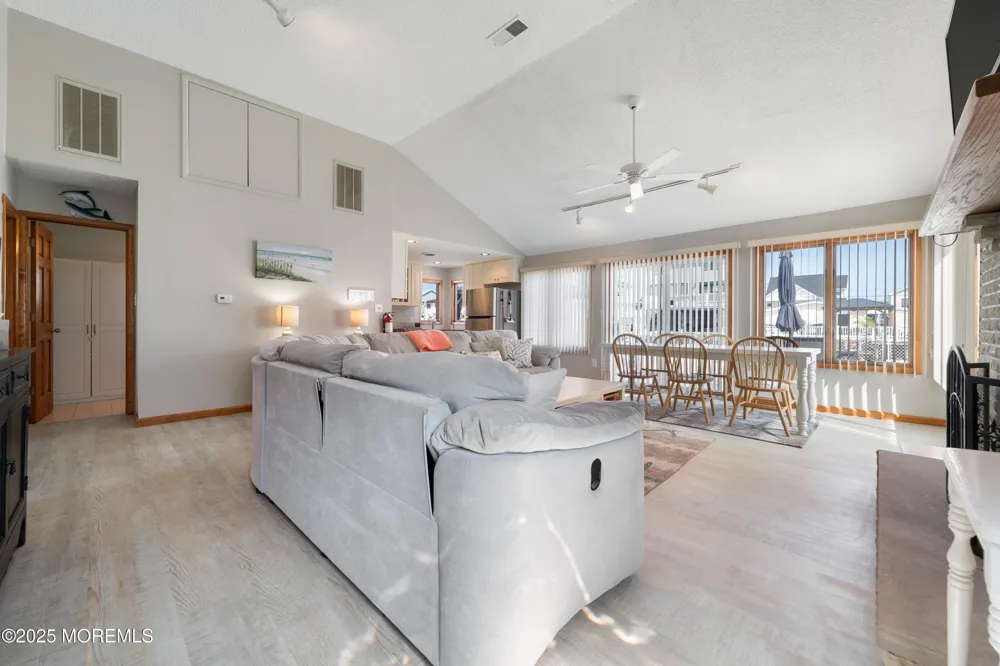 43 Florence Lane Beach Haven West, NJ 08050