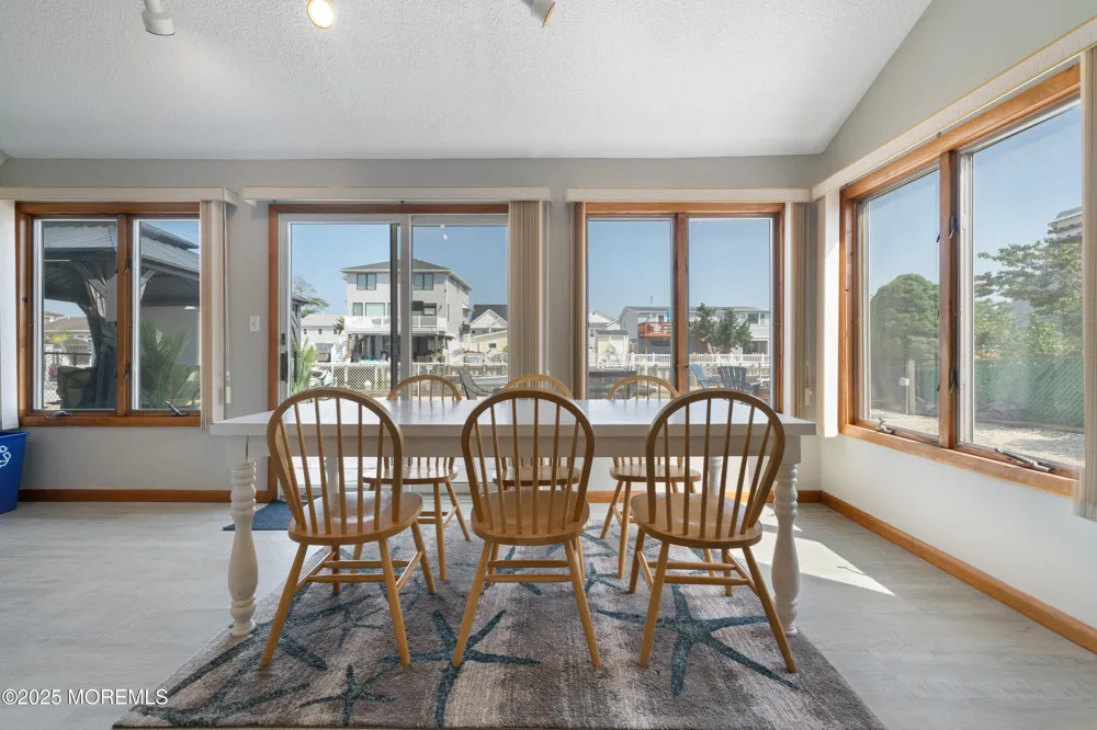 43 Florence Lane Beach Haven West, NJ 08050