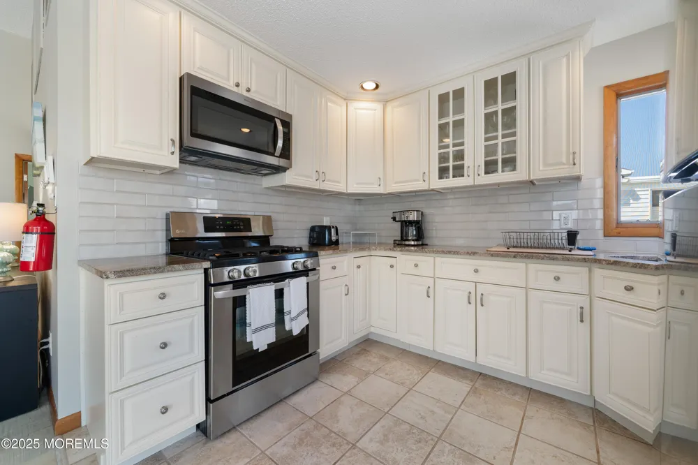 43 Florence Lane Beach Haven West, NJ 08050
