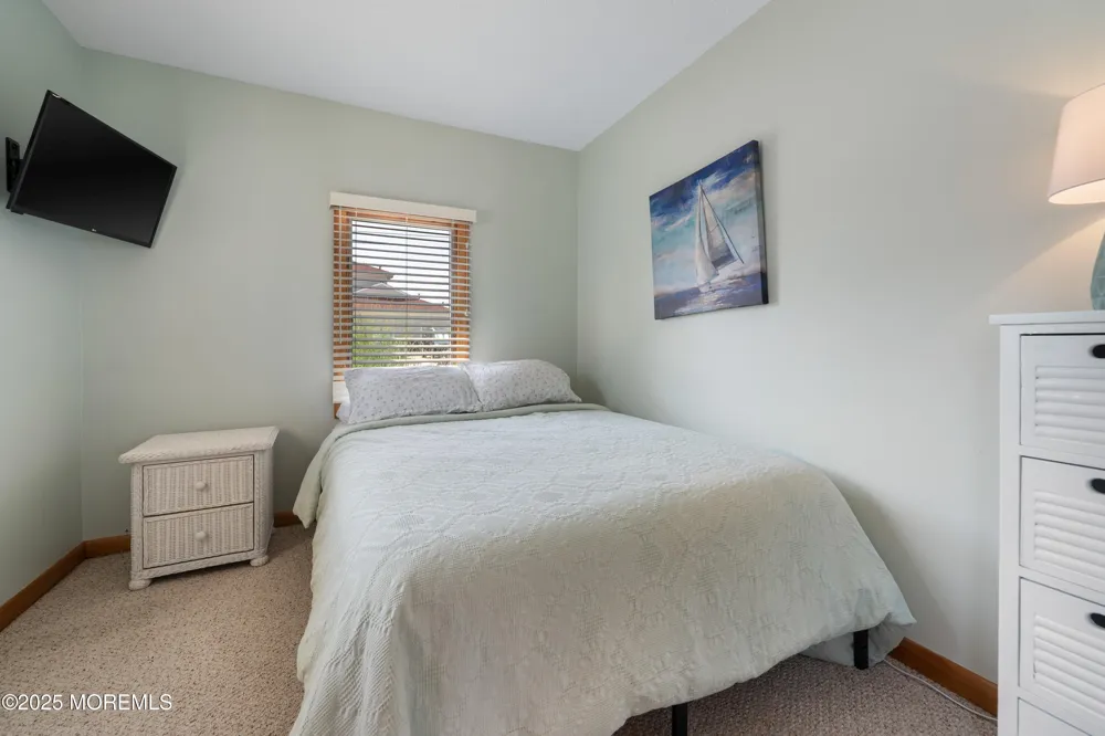 43 Florence Lane Beach Haven West, NJ 08050