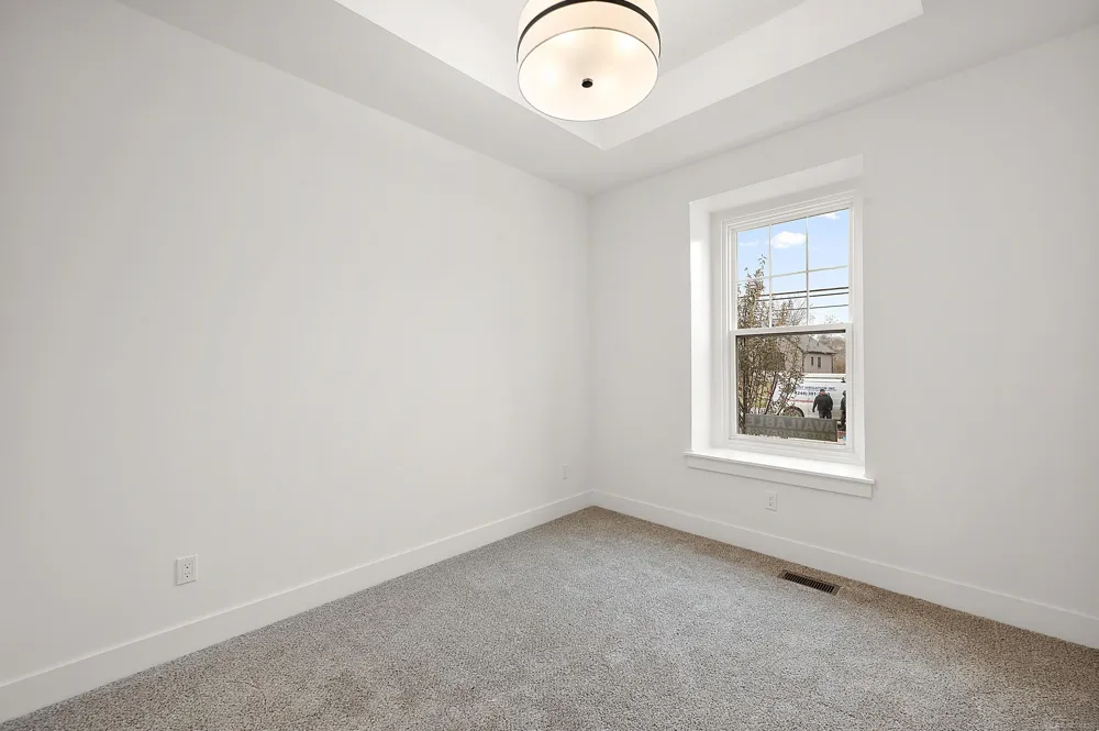 5944 Willow Grove Drive Troy City, MI 48085