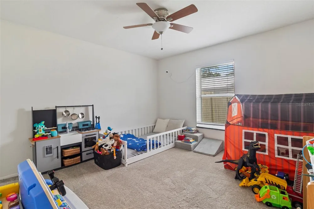 5776 AUGUSTA CIRCLE Sarasota, FL 34238