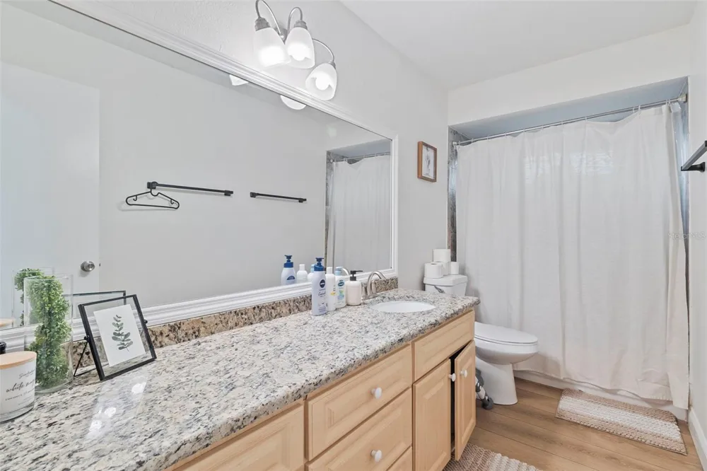5776 AUGUSTA CIRCLE Sarasota, FL 34238