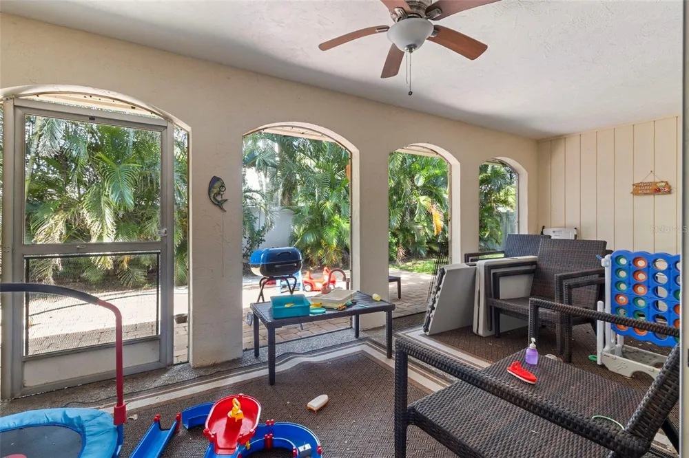 5776 AUGUSTA CIRCLE Sarasota, FL 34238