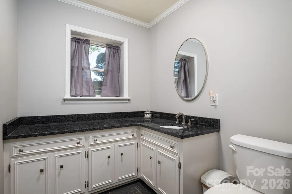 389 Caprice Circle Lincolnton, NC 28092