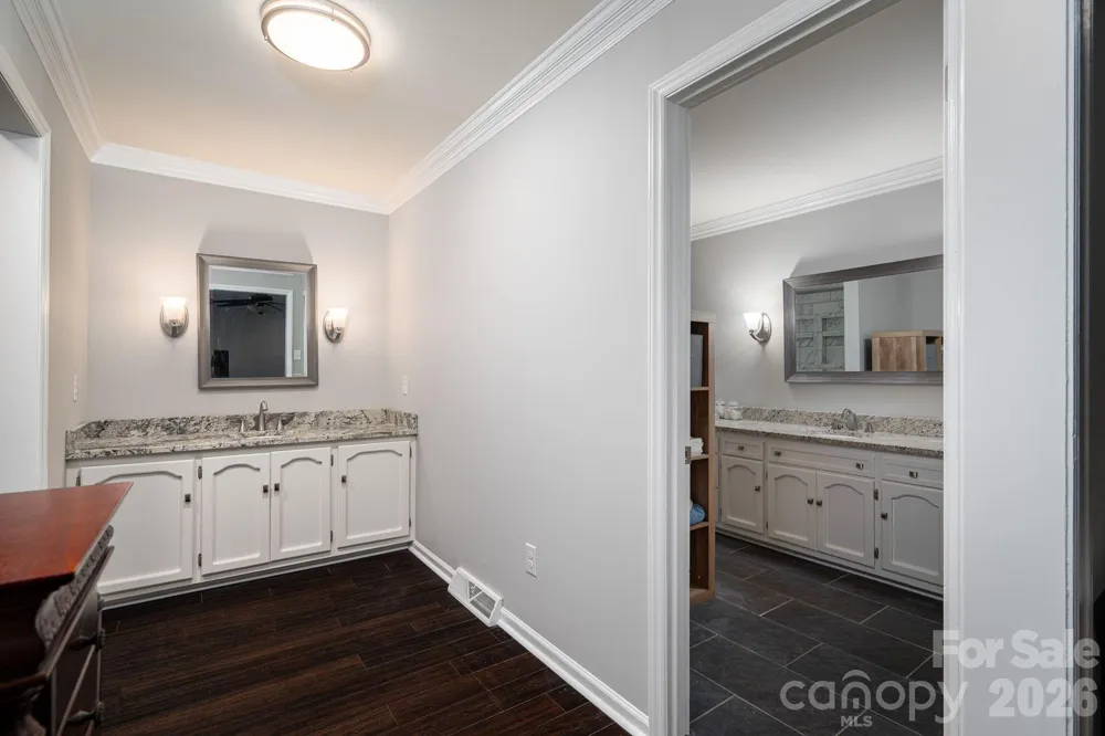 389 Caprice Circle Lincolnton, NC 28092
