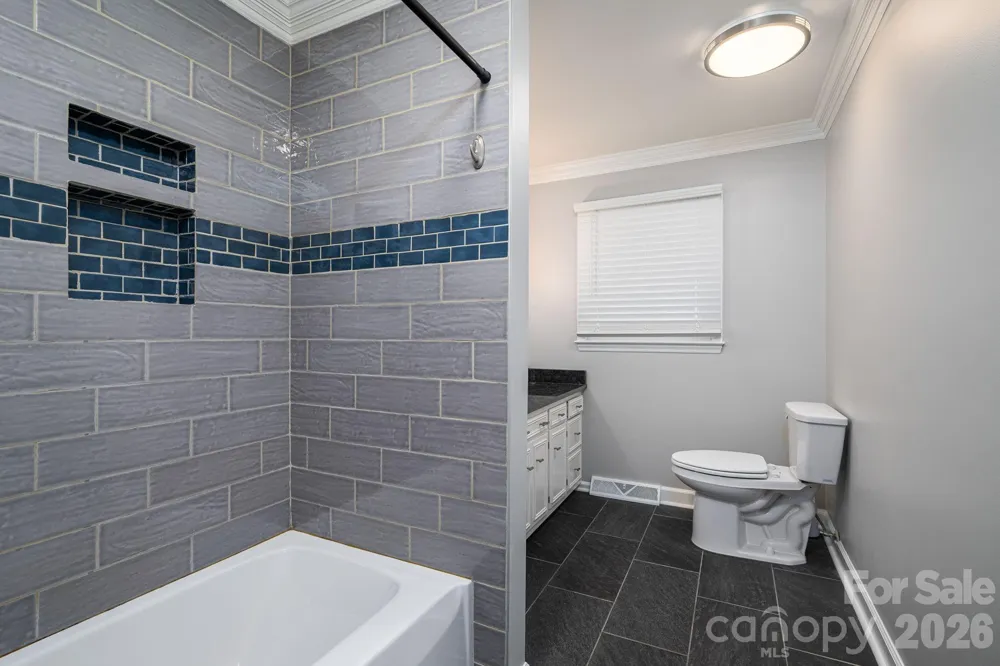 389 Caprice Circle Lincolnton, NC 28092