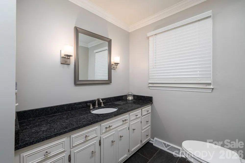 389 Caprice Circle Lincolnton, NC 28092
