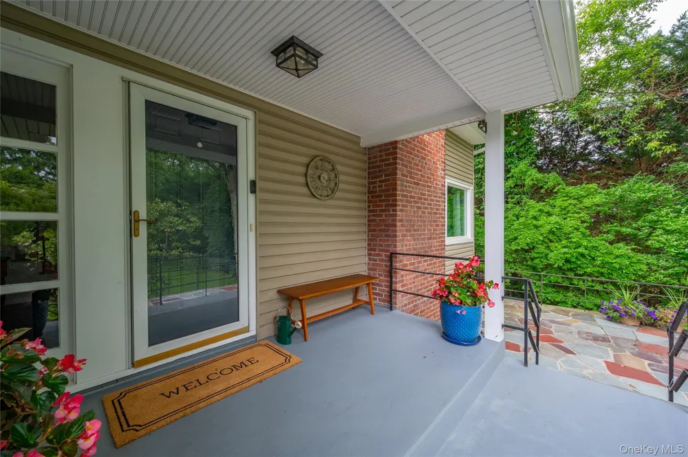 1108 Post Road Scarsdale, NY 10583