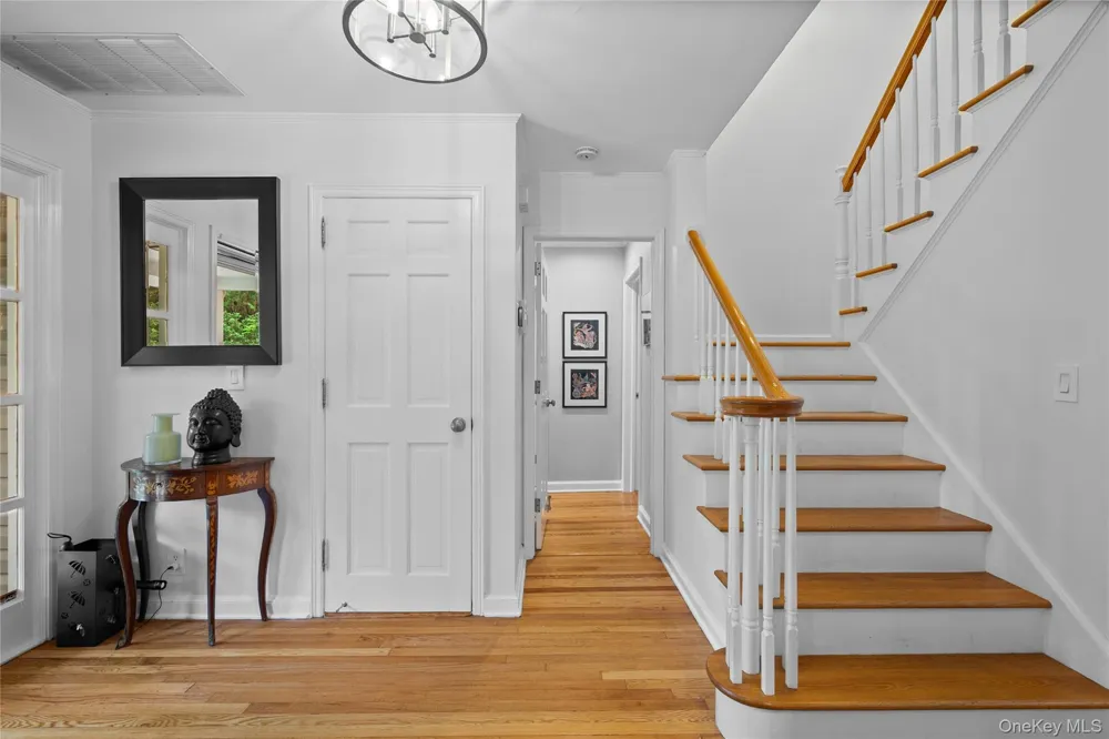 1108 Post Road Scarsdale, NY 10583