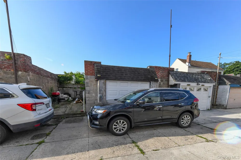 126-12 116th Avenue South Ozone Park, NY 11420