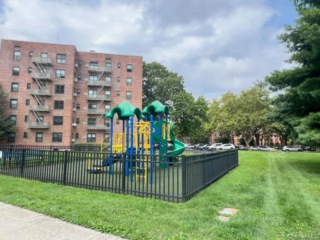 73-50 Bell Boulevard #1A Bayside, NY 11364