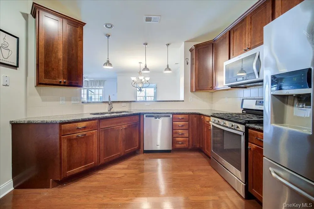 732 Regency Drive Fishkill, NY 12524