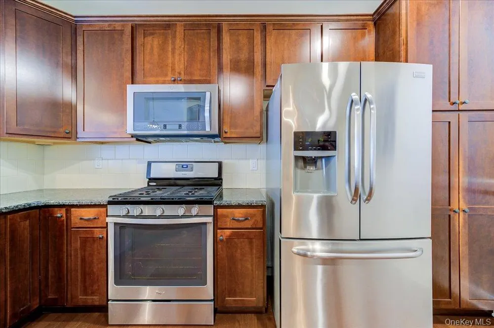 732 Regency Drive Fishkill, NY 12524