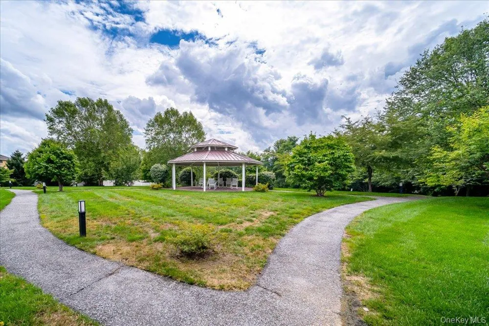 732 Regency Drive Fishkill, NY 12524